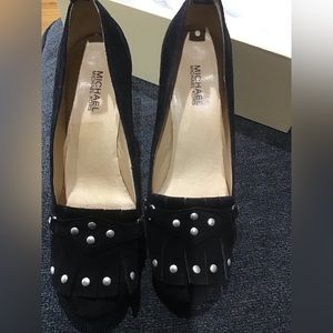 Michael kors size 11 M suede shoes very comfortable